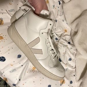 High Top Veja